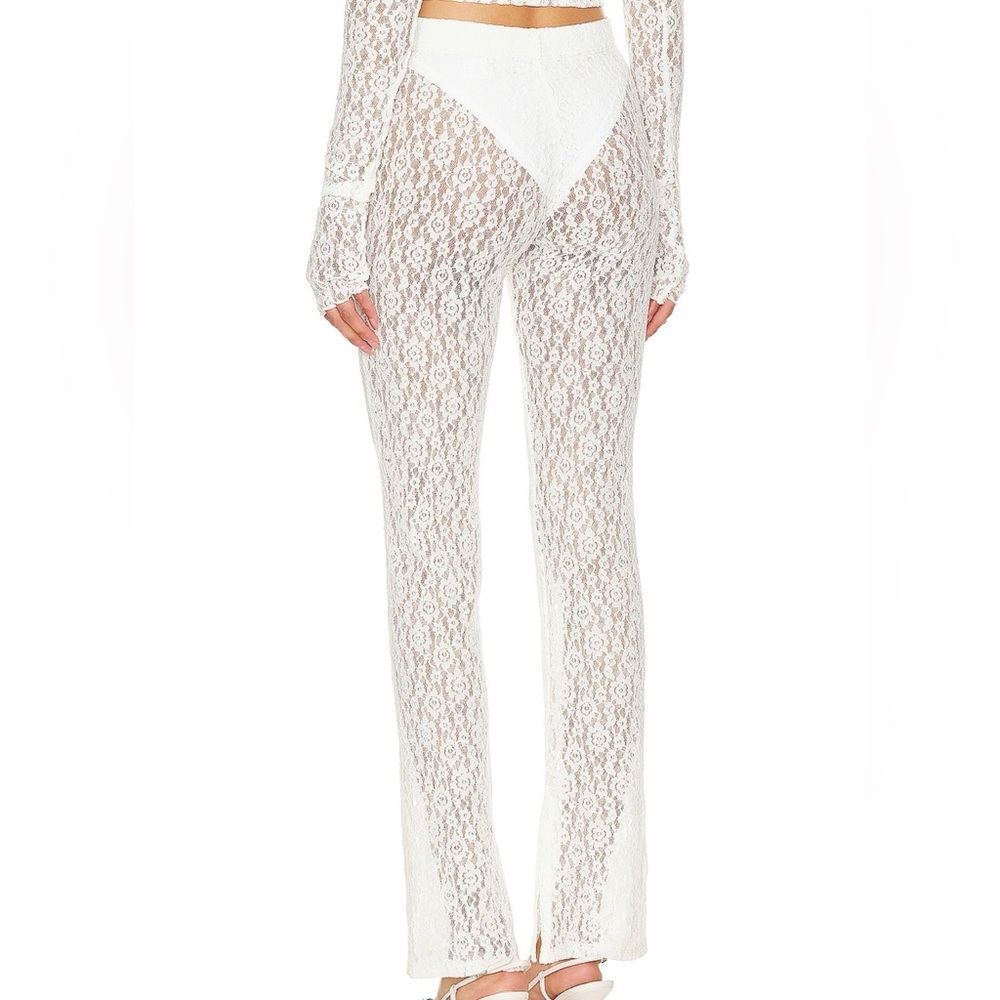 NEW WITH TAGS EB Denim Slip Hem Legging White Lace Pants